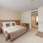 W Sercu Krakowa Aparthotel Krakau
