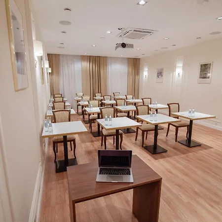W Sercu Krakowa Hotel apartamentowy 4*